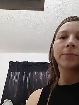 Arianna Moss online show from June 2026 06:44:01 PM