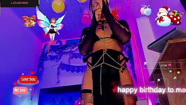 samanthaatt online show from November 2025 11:18:01 PM