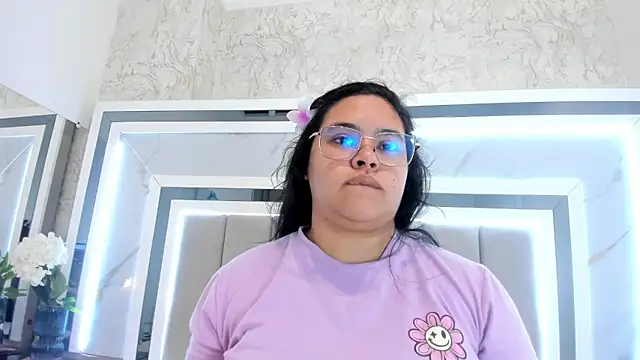 melodycharlotte online show from October 2025 11:31:02 AM