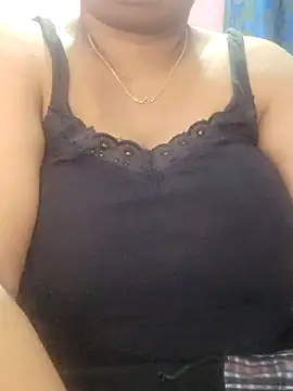 lathikaqueentamil online show from October 2025 04:41:01 PM