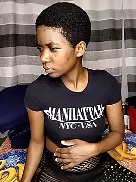 Berryangel03 online show from October 2025 04:13:02 PM