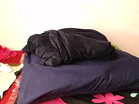 Snapshot of Berryangel03 chatting on March 2026 05:08:02 AM Berryangel03 online show from March 2026 05:08:02 AM