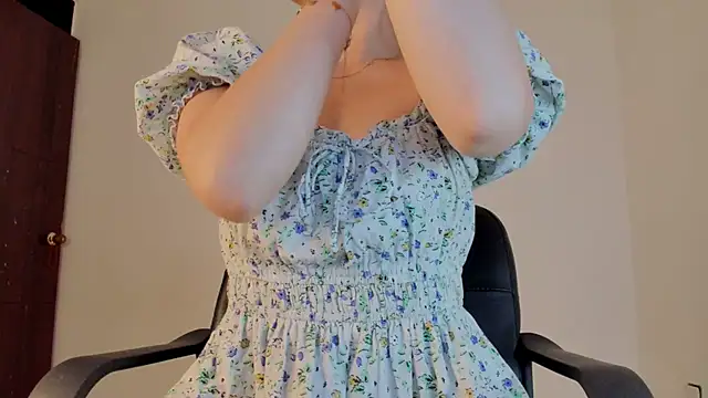 Snapshot of Madison_charlotte chatting on March 2026 09:09:02 AM Madison charlotte online show from March 2026 09:09:02 AM