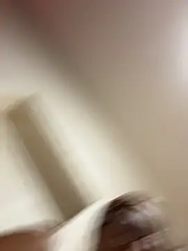 Snapshot of Tu_GataLinda chatting on October 2025 05:35:01 PM Tu GataLinda online show from October 2025 05:35:01 PM