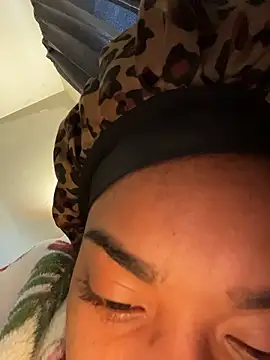 Tu GataLinda online show from January 2026 01:49:02 PM