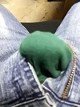 Ajayy01 online show from October 2025 09:02:01 AM