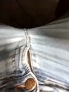 Ajayy01 online show from November 2025 04:17:02 PM