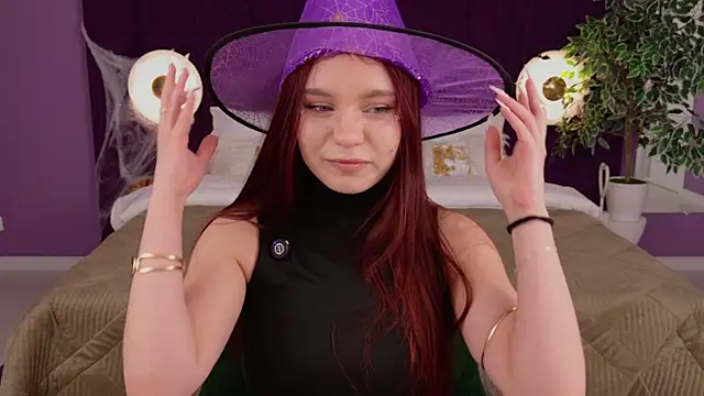 Snapshot of NoraHaynes chatting on November 2025 03:08:02 AM NoraHaynes online show from November 2025 03:08:02 AM