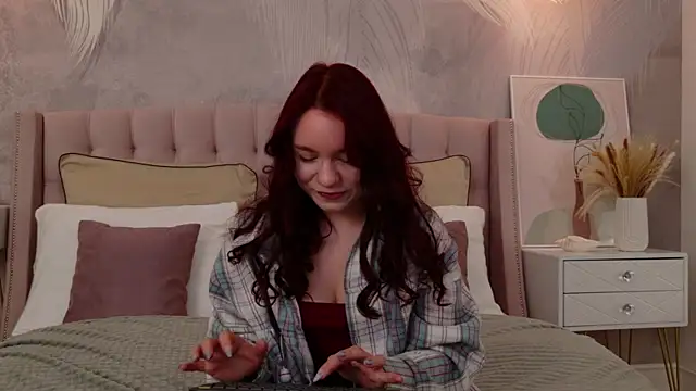 NoraHaynes online show from June 2026 02:12:01 AM