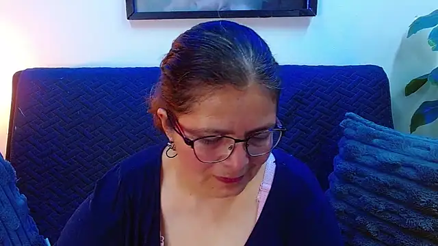 Snapshot of Linda_banks_ chatting on September 2025 01:09:02 AM Linda banks online show from September 2025 01:09:02 AM