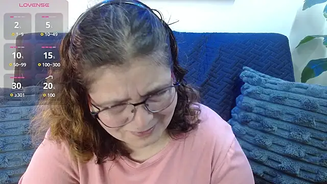 Snapshot of Linda_banks_ chatting on September 2025 01:42:02 AM Linda banks online show from September 2025 01:42:02 AM