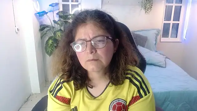 Snapshot of Linda_banks_ chatting on October 2025 08:53:02 PM Linda banks online show from October 2025 08:53:02 PM