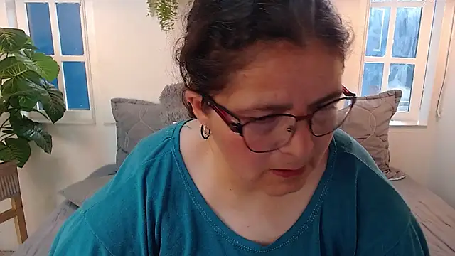 Linda banks  online show from November 2025 08:53:01 PM