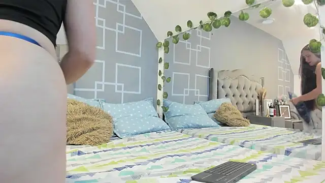 AliceBlackx online show from February 2026 12:21:01 PM