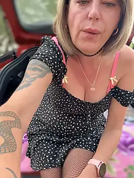 Milena-MilfaXXX online show from September 2025 03:22:01 AM