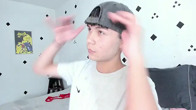 crushnier1 online show from September 2025 05:57:02 PM