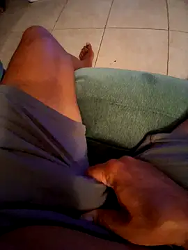 Snapshot of pullitoff chatting on September 2025 12:37:02 AM pullitoff online show from September 2025 12:37:02 AM