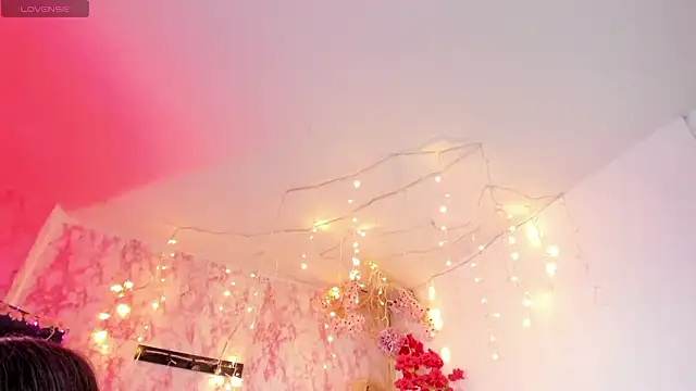 Snapshot of Scarlett21__ chatting on March 2026 12:43:02 PM Scarlett21 online show from March 2026 12:43:02 PM