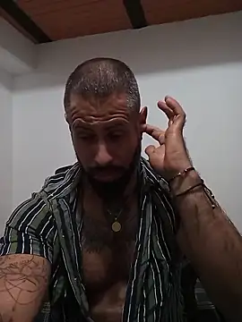 Matheus Blaze online show from October 2025 12:28:01 PM