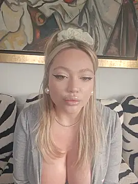 misstitmouseofficial online show from February 2026 11:11:02 AM