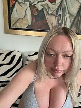 misstitmouseofficial online show from March 2026 12:11:01 PM