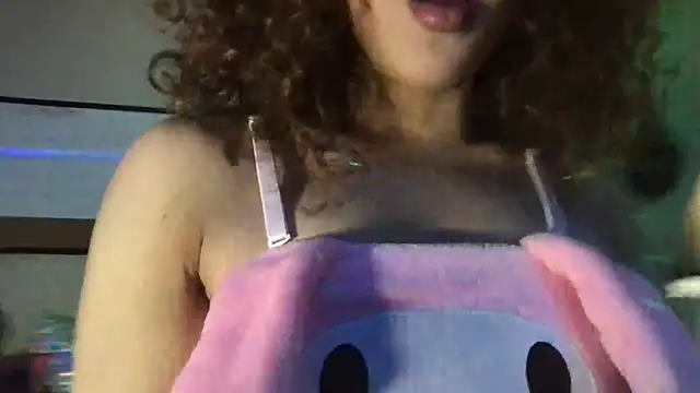 Snapshot of nekowaifuuu chatting on October 2025 03:06:02 AM nekowaifuuu online show from October 2025 03:06:02 AM