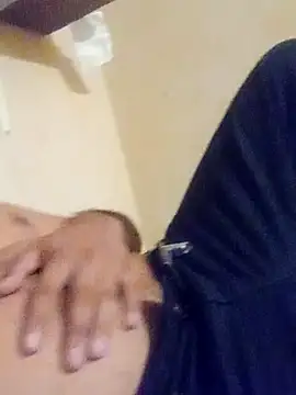 Snapshot of 125Delfin90 chatting on October 2025 03:04:01 AM 125Delfin90 online show from October 2025 03:04:01 AM