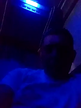 Snapshot of 125Delfin90 chatting on October 2025 10:10:01 PM 125Delfin90 online show from October 2025 10:10:01 PM