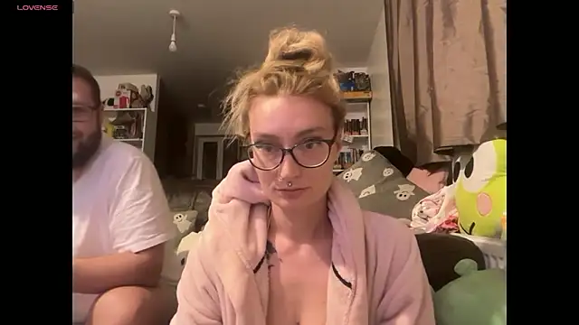 harleyblair online show from November 2025 11:26:02 PM