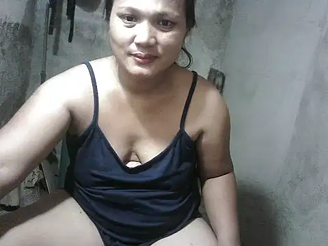 Snapshot of lady_helen00 chatting on July 2026 12:01:02 PM lady helen00 online show from July 2026 12:01:02 PM