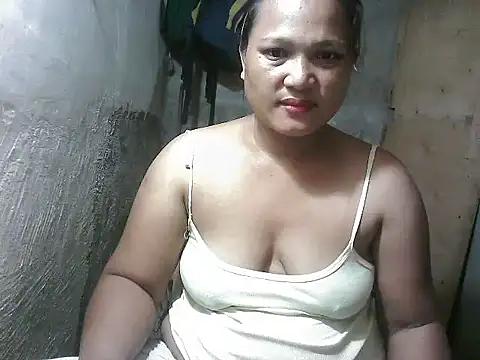 Snapshot of lady_helen00 chatting on July 2026 06:16:01 AM lady helen00 online show from July 2026 06:16:01 AM