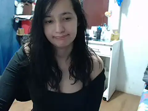 Snapshot of annie_clark2 chatting on December 2024 04:37:02 AM annie clark2 online show from December 2024 04:37:02 AM
