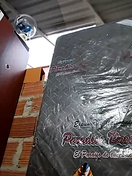 Tussi-amor online show from September 2025 10:33:01 PM