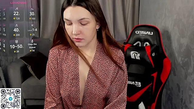 Snapshot of MalvinaDream chatting on February 2026 01:27:01 AM MalvinaDream online show from February 2026 01:27:01 AM