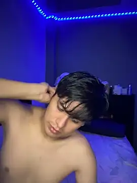 Snapshot of Kailertwink chatting on March 2026 04:19:01 AM Kailertwink online show from March 2026 04:19:01 AM