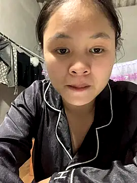 NhuFox online show from September 2025 01:01:01 PM