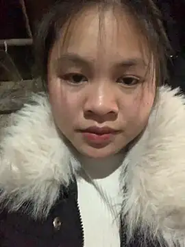 NhuFox online show from February 2026 08:20:01 AM