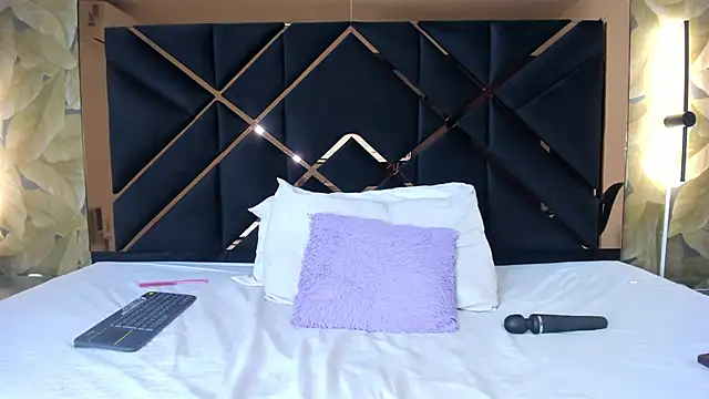 AliciaJerez1 online show from October 2025 08:57:02 AM