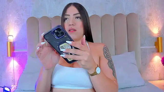 AliciaJerez1 online show from December 2025 12:22:01 PM