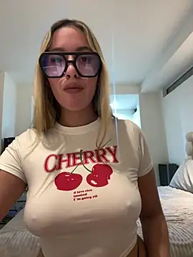 miagarcia250 online show from April 2026 02:59:01 AM