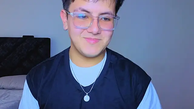 Snapshot of Ryan_Doretti chatting on September 2025 03:49:01 PM Ryan Doretti online show from September 2025 03:49:01 PM