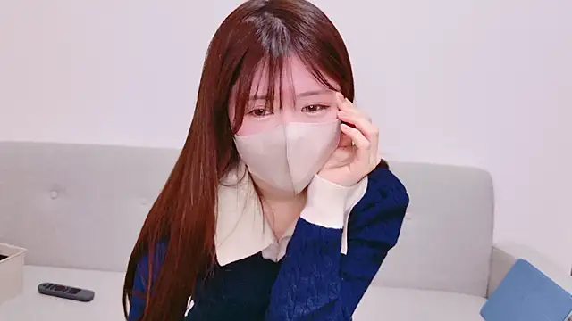 Snapshot of ena_7 chatting on February 2026 12:00:01 PM ena 7 online show from February 2026 12:00:01 PM