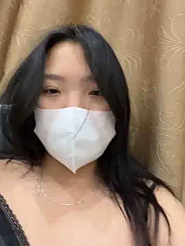 Snapshot of Thuylinh05 chatting on September 2025 05:49:01 PM Thuylinh05 online show from September 2025 05:49:01 PM