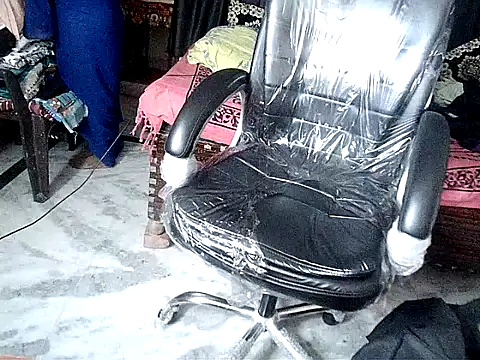 Snapshot of Anaconda-Mall chatting on September 2025 06:46:01 PM Anaconda-Mall online show from September 2025 06:46:01 PM