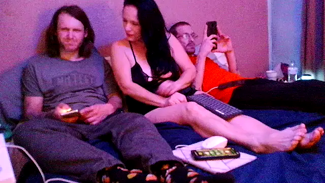 EllaMira44 online show from November 2025 01:40:01 AM