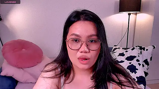 KellyOldridge online show from July 2026 08:48:01 PM