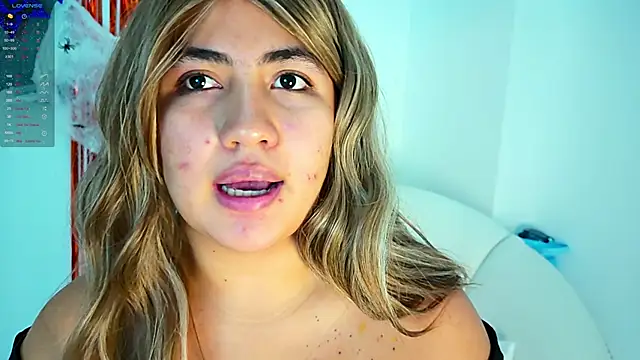 Madii smith online show from October 2025 12:27:02 PM