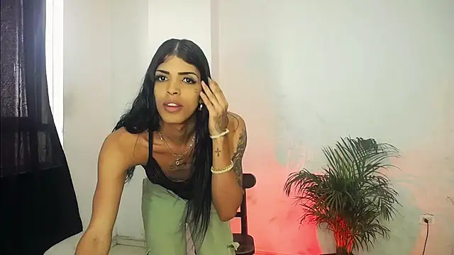 Snapshot of Lady_Dirty444 chatting on October 2025 07:15:01 PM Lady Dirty444 online show from October 2025 07:15:01 PM