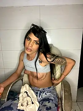 Snapshot of Lady_Dirty444 chatting on November 2025 07:52:02 AM Lady Dirty444 online show from November 2025 07:52:02 AM