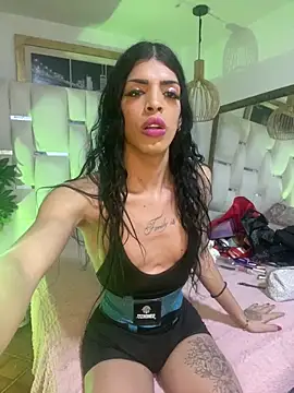 Snapshot of Lady_Dirty444 chatting on November 2025 06:31:02 PM Lady Dirty444 online show from November 2025 06:31:02 PM